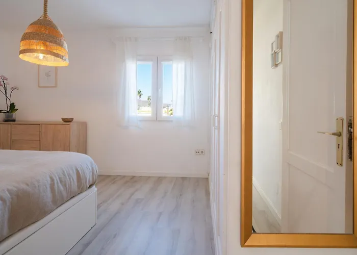 Tatil Evi El Balcon Del Mar-shared Pool, Tennis Court And Sea View